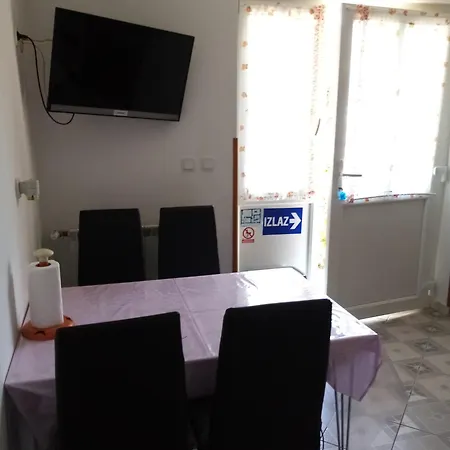 Apartments Vitkovic Cres Zewnętrze zdjęcie